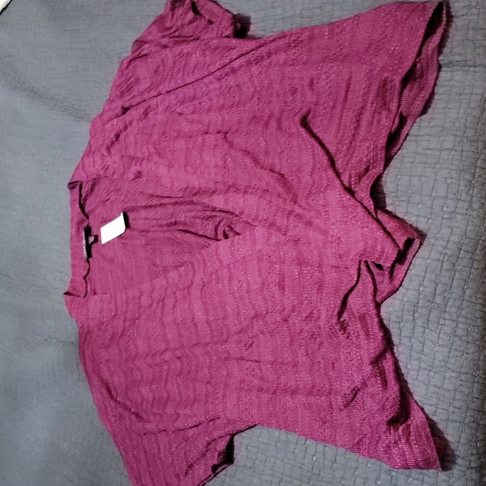NWT Lane Bryant short sleeve cardigan. Wine color